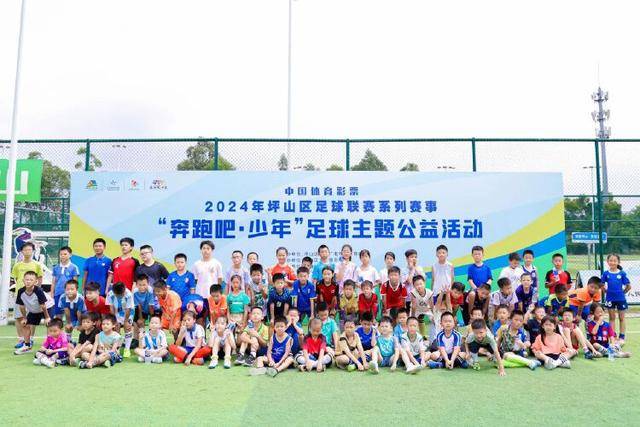 利物浦战胜桑德兰，戈麦斯伤情堪忧，后防需引援